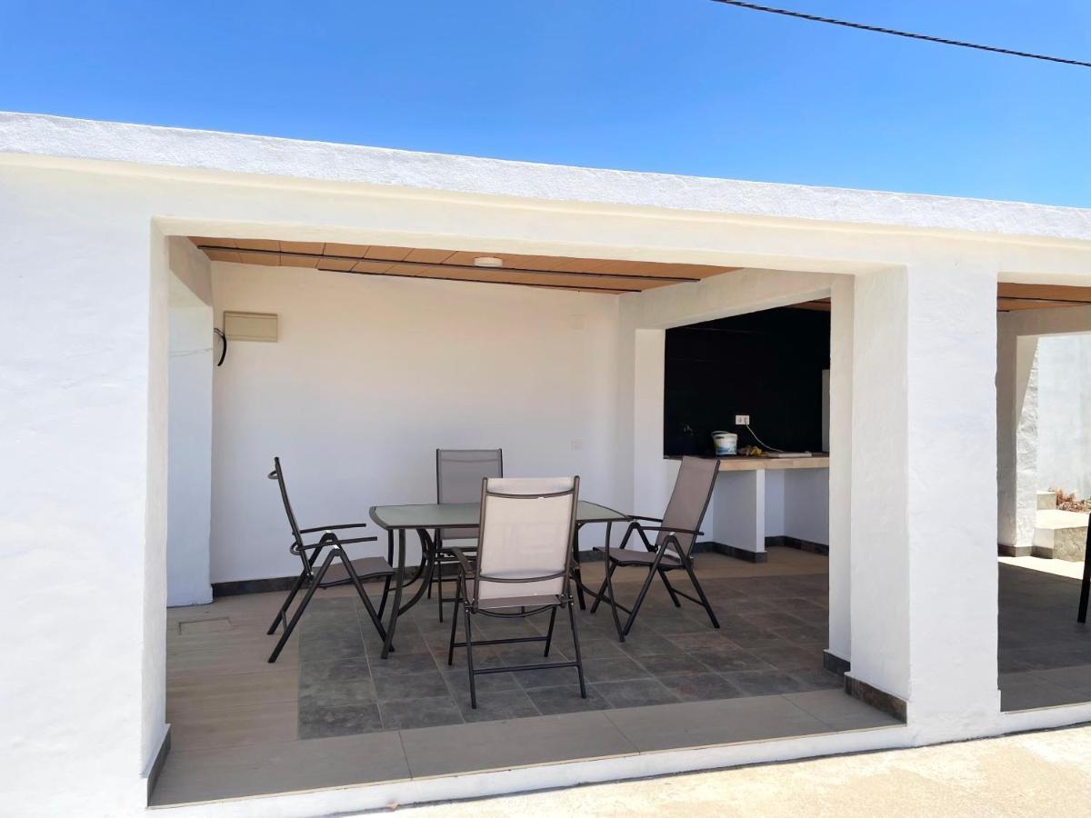 Chalet En Conil, Descansa Y Disfruta コニル・デ・ラ・フロンテラ エクステリア 写真